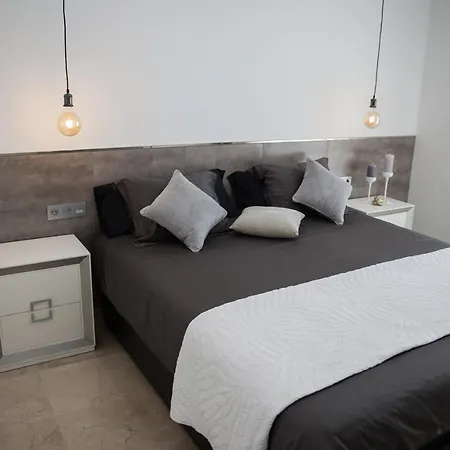 Spacious 200 Sq.m. Penthouse With Sea View Terraces Apartment