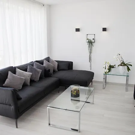Spacious 200 Sq.m. Penthouse With Sea View Terraces Apartment *